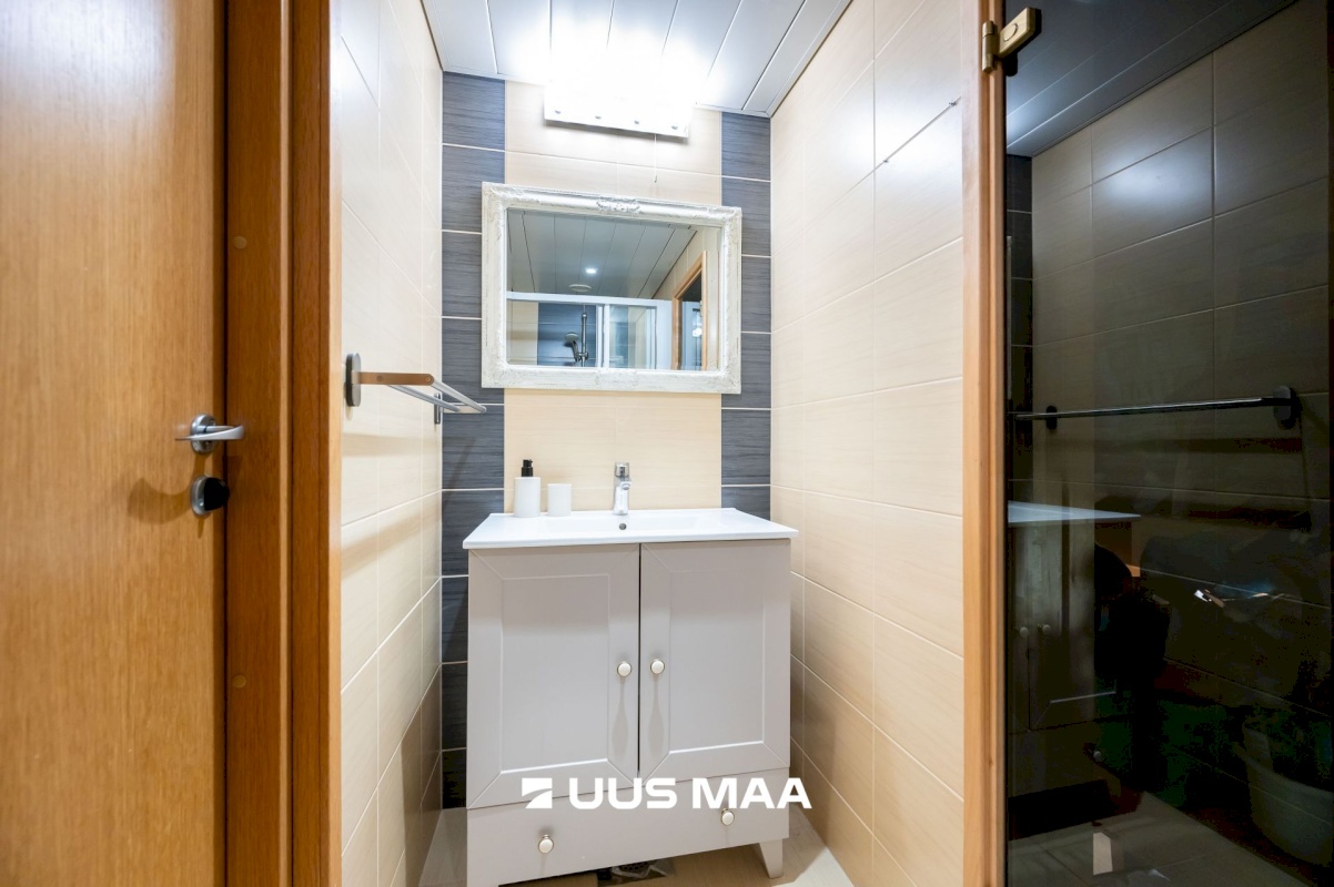 Tallinn, Lasnamäe linnaosa, Uuslinna 5