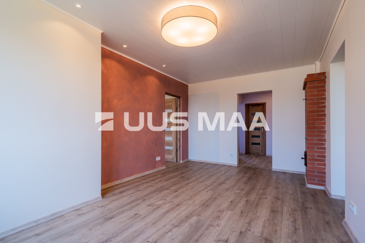 Põlva vald, Puuri küla, Mõisa 1