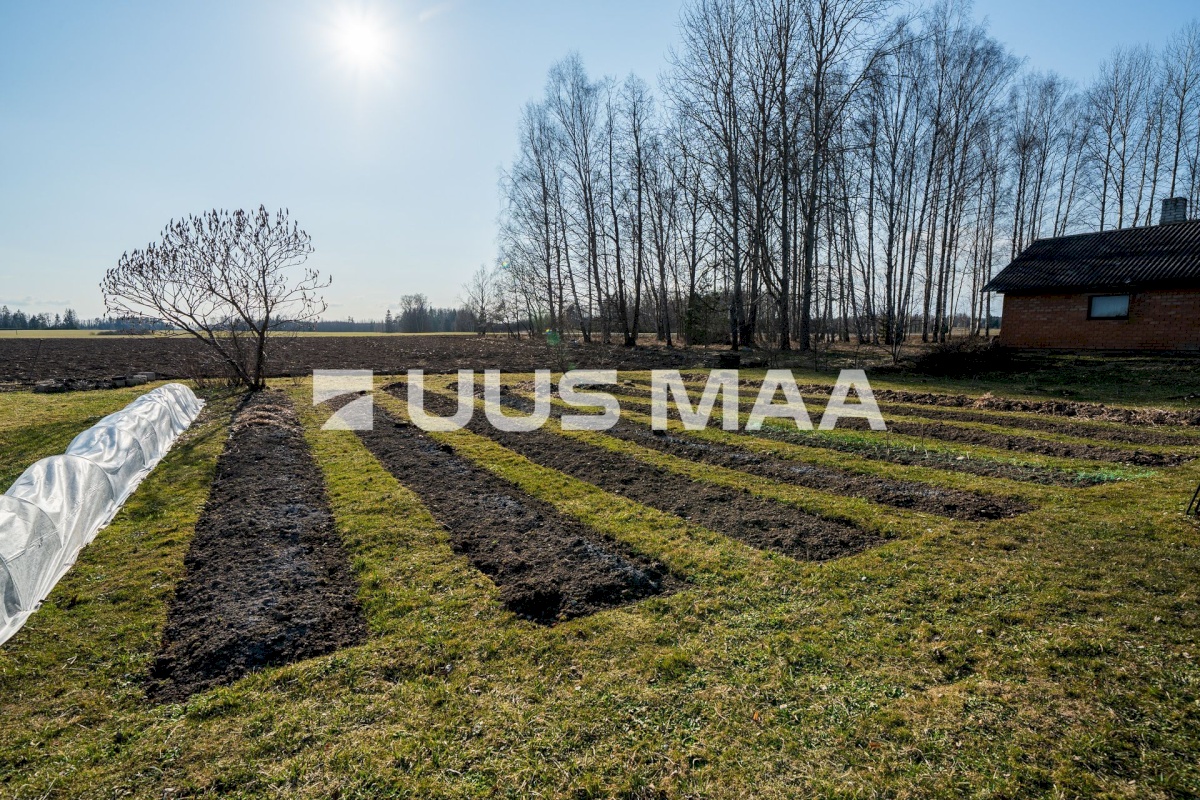 Põlva vald, Puuri küla, Mõisa 1