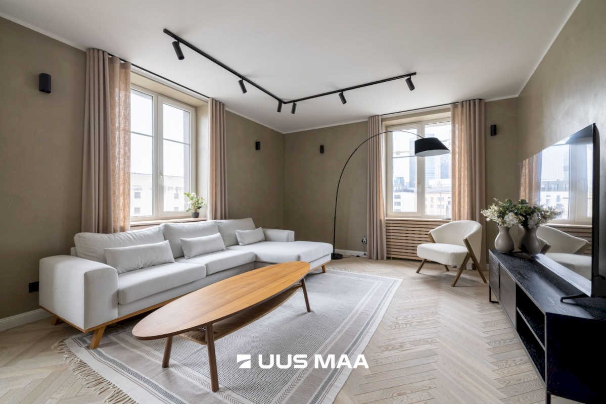 Tallinn, Kesklinna linnaosa, Narva mnt 2