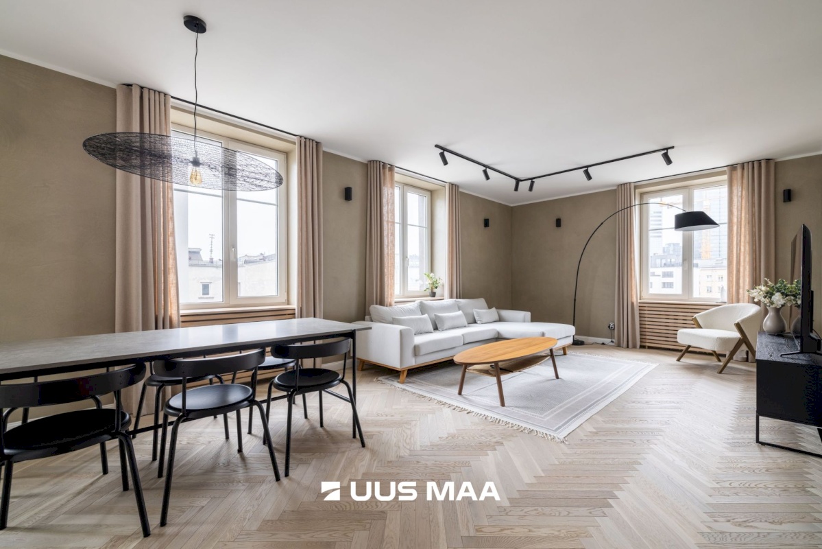 Tallinn, Kesklinna linnaosa, Narva mnt 2