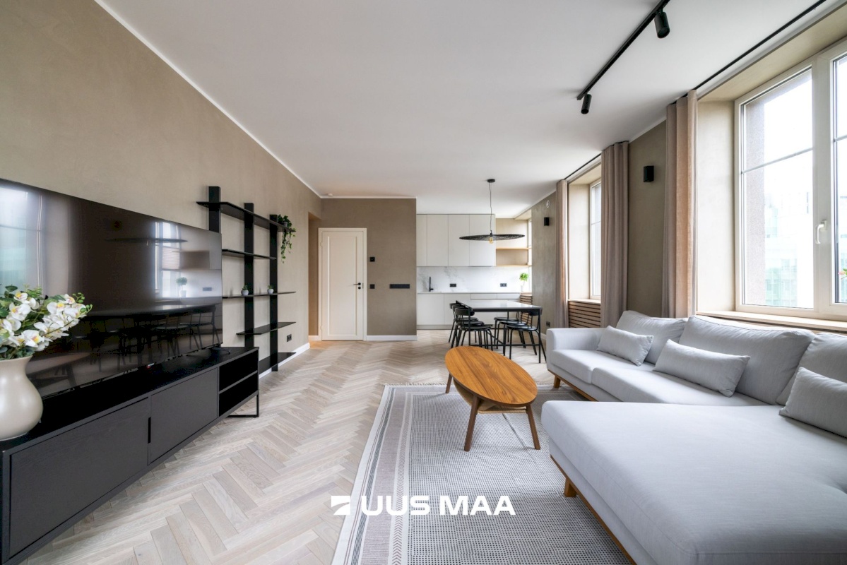 Tallinn, Kesklinna linnaosa, Narva mnt 2