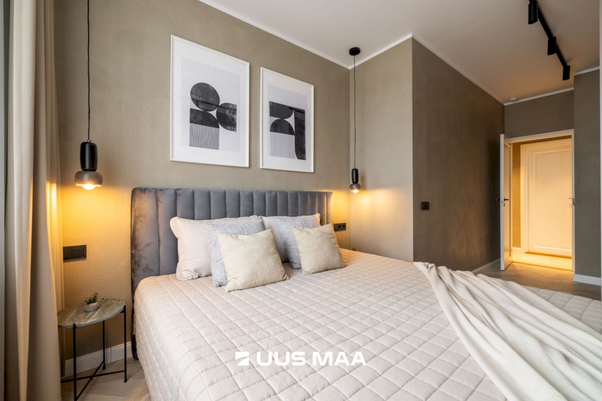 Tallinn, Kesklinna linnaosa, Narva mnt 2