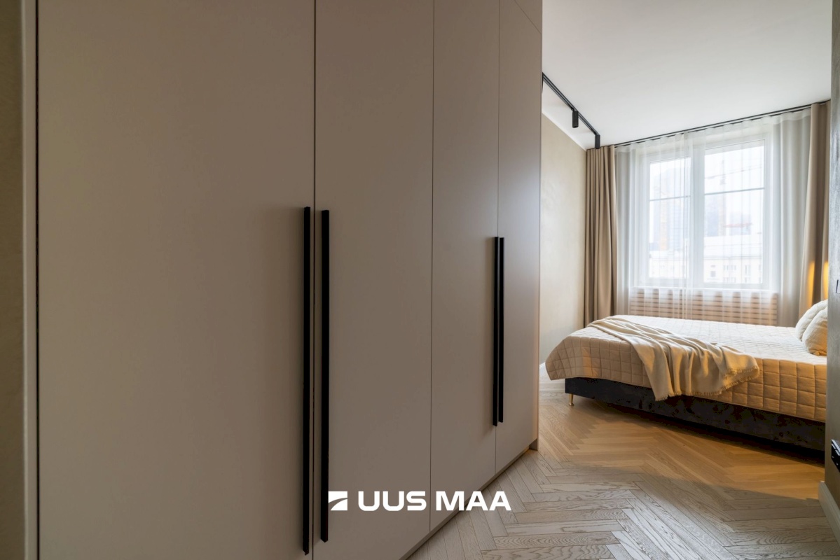 Tallinn, Kesklinna linnaosa, Narva mnt 2