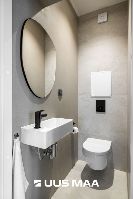 Tallinn, Kesklinna linnaosa, Narva mnt 2