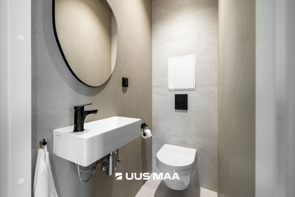 Tallinn, Kesklinna linnaosa, Narva mnt 2