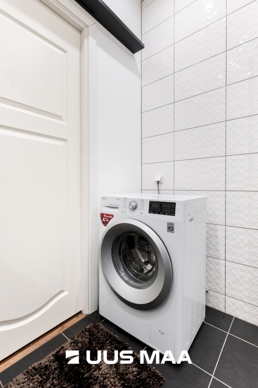 Tallinn, Kesklinna linnaosa, Liivalaia 28