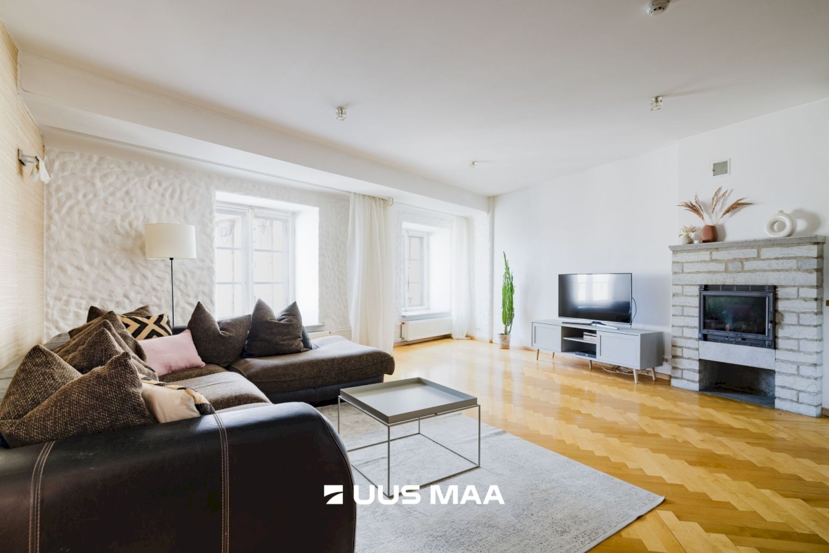 Tallinn, Kesklinna linnaosa, Vanalinna, Suur-Karja 4