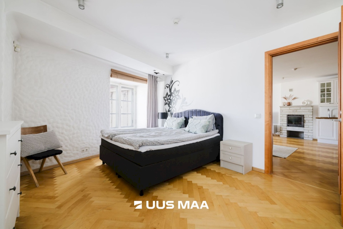 Tallinn, Kesklinna linnaosa, Vanalinna, Suur-Karja 4