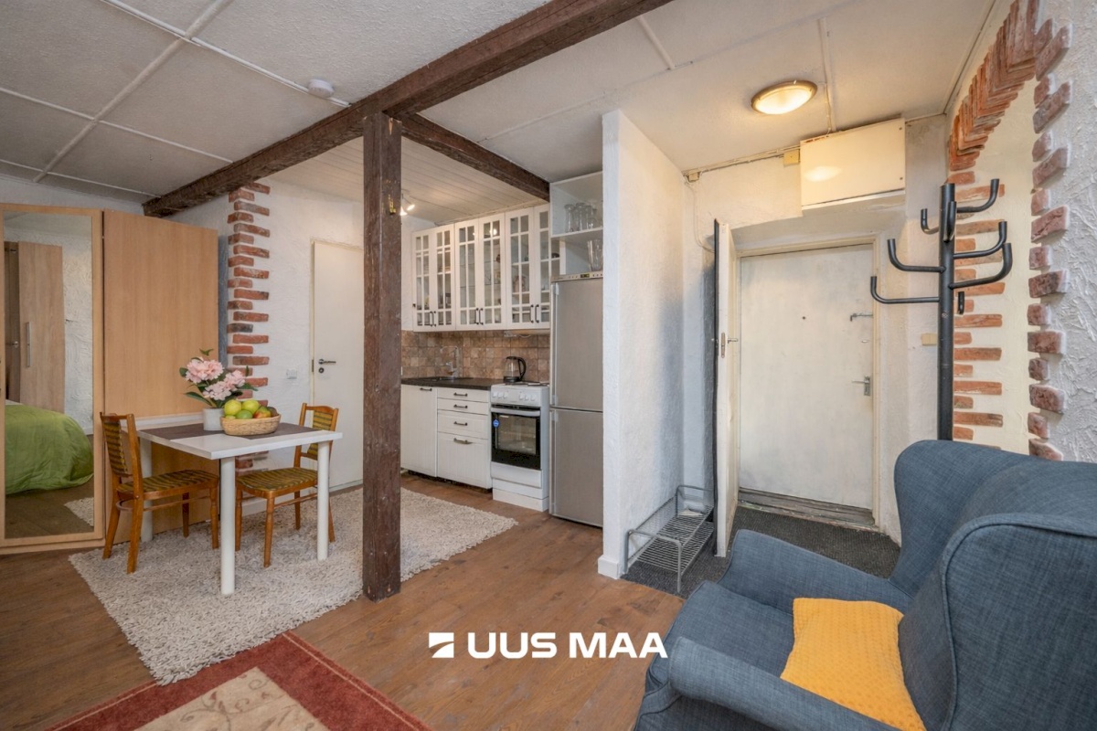 Tallinn, Kesklinna linnaosa, Vanalinn, Uus 11