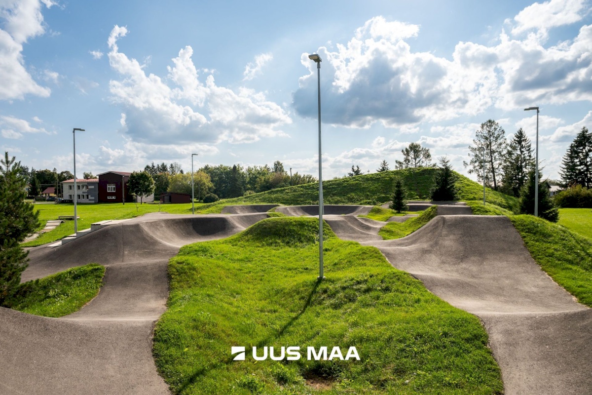 Raasiku vald, Raasiku alevik, Paju 9-10