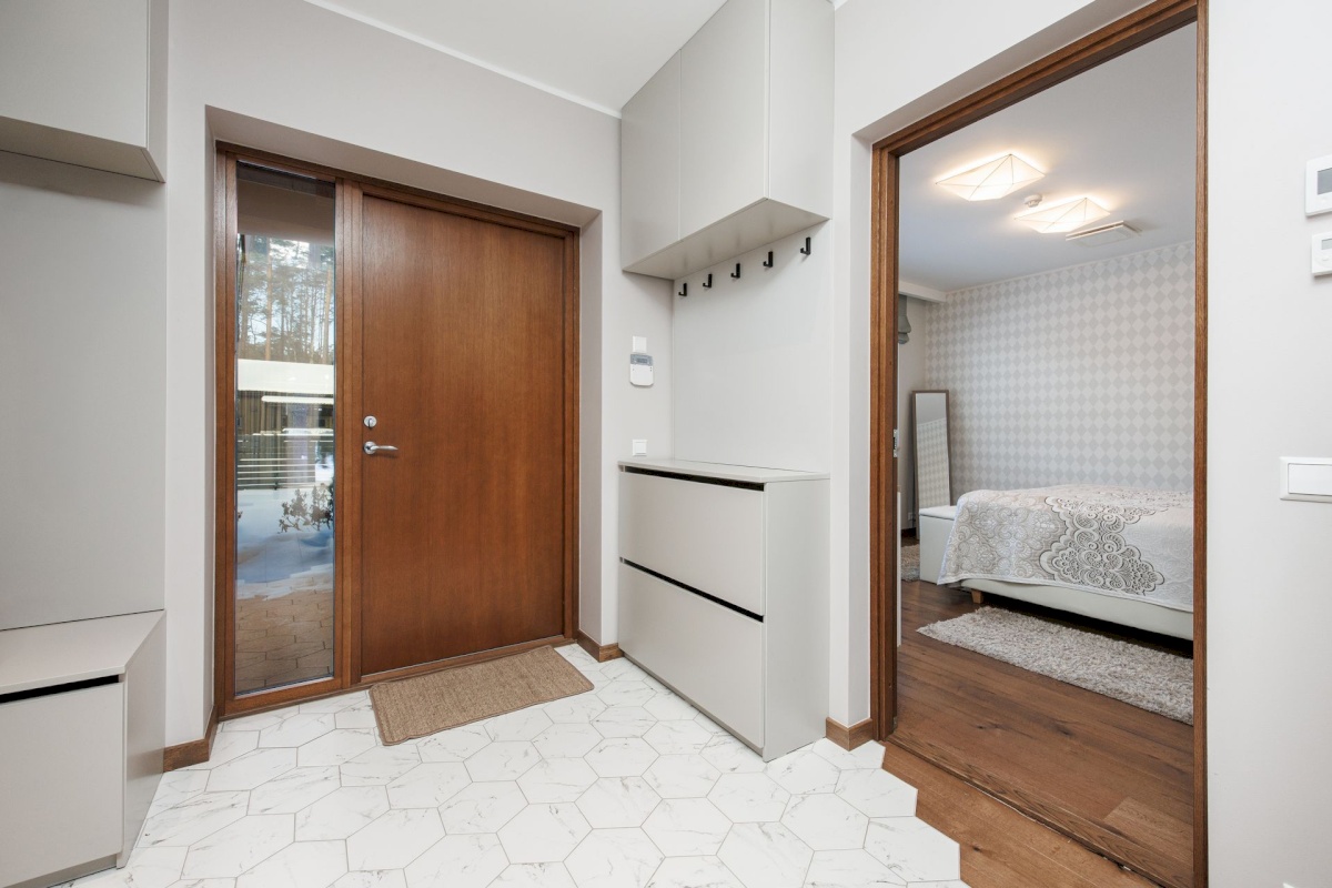 Haapsalu linn, Haapsalu linn, Lõokese 11