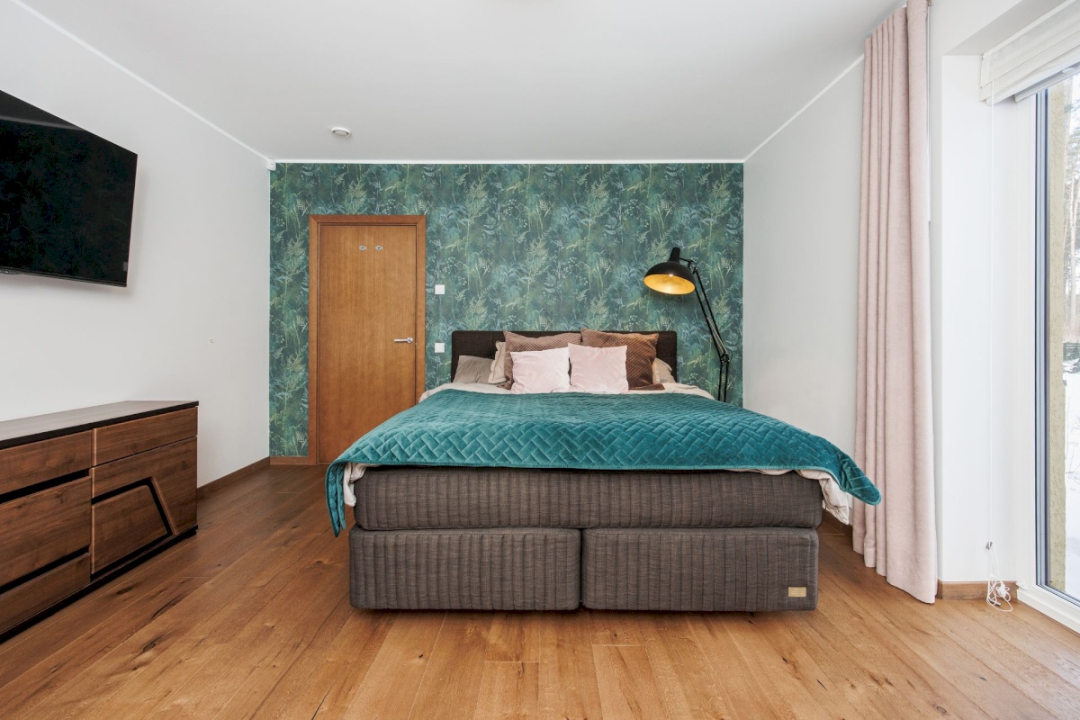 Haapsalu linn, Haapsalu linn, Lõokese 11