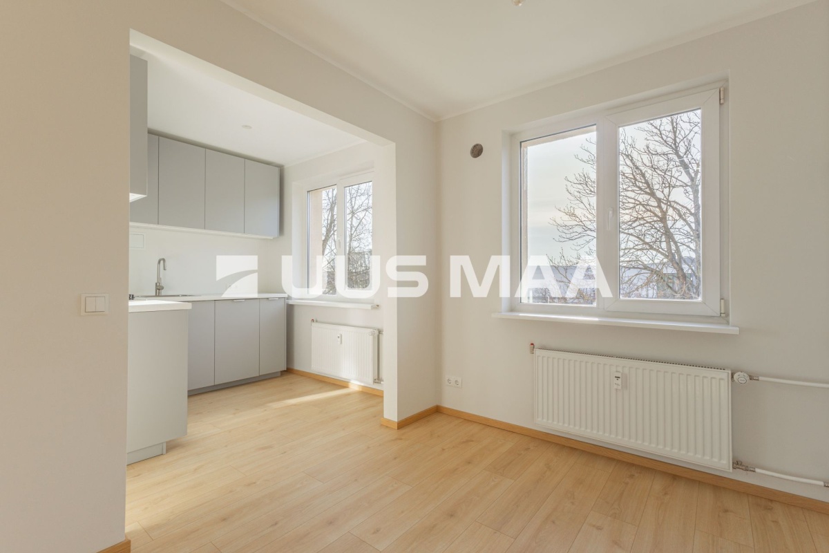 Tallinn, Mustamäe linnaosa, Mustamäe, Akadeemia tee 60