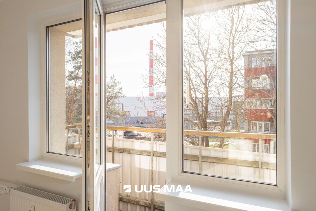 Tallinn, Mustamäe linnaosa, Mustamäe, Akadeemia tee 60