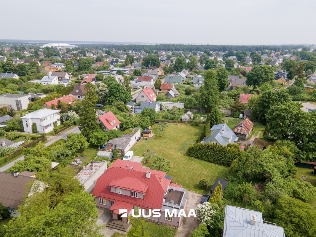 Saaremaa vald, Kuressaare linn, Pärna 14
