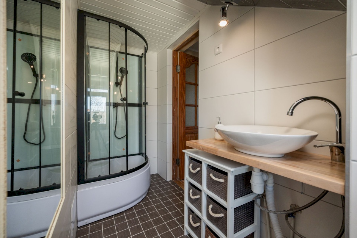 Tartu linn, Tartu linn, Raadi-Kruusamäe, Mäe 44