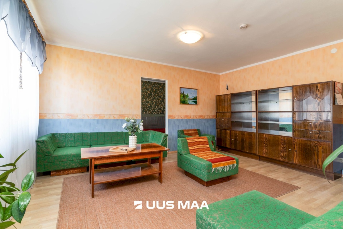 Viljandi linn, Paalalinn, Põhja pst 2b