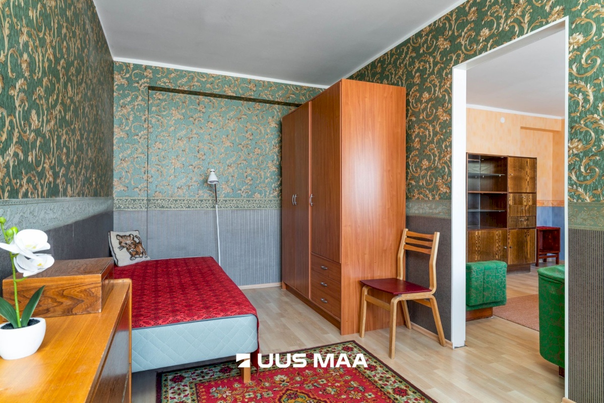 Viljandi linn, Paalalinn, Põhja pst 2b