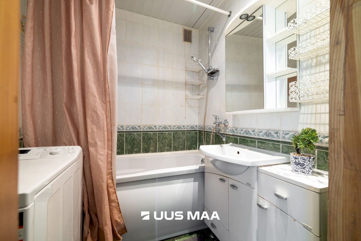 Tallinn, Lasnamäe linnaosa, Virbi tn 4