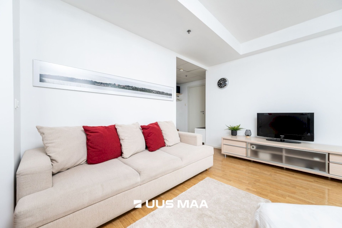 Tallinn, Kesklinna linnaosa, Kitseküla, Pärnu mnt 110