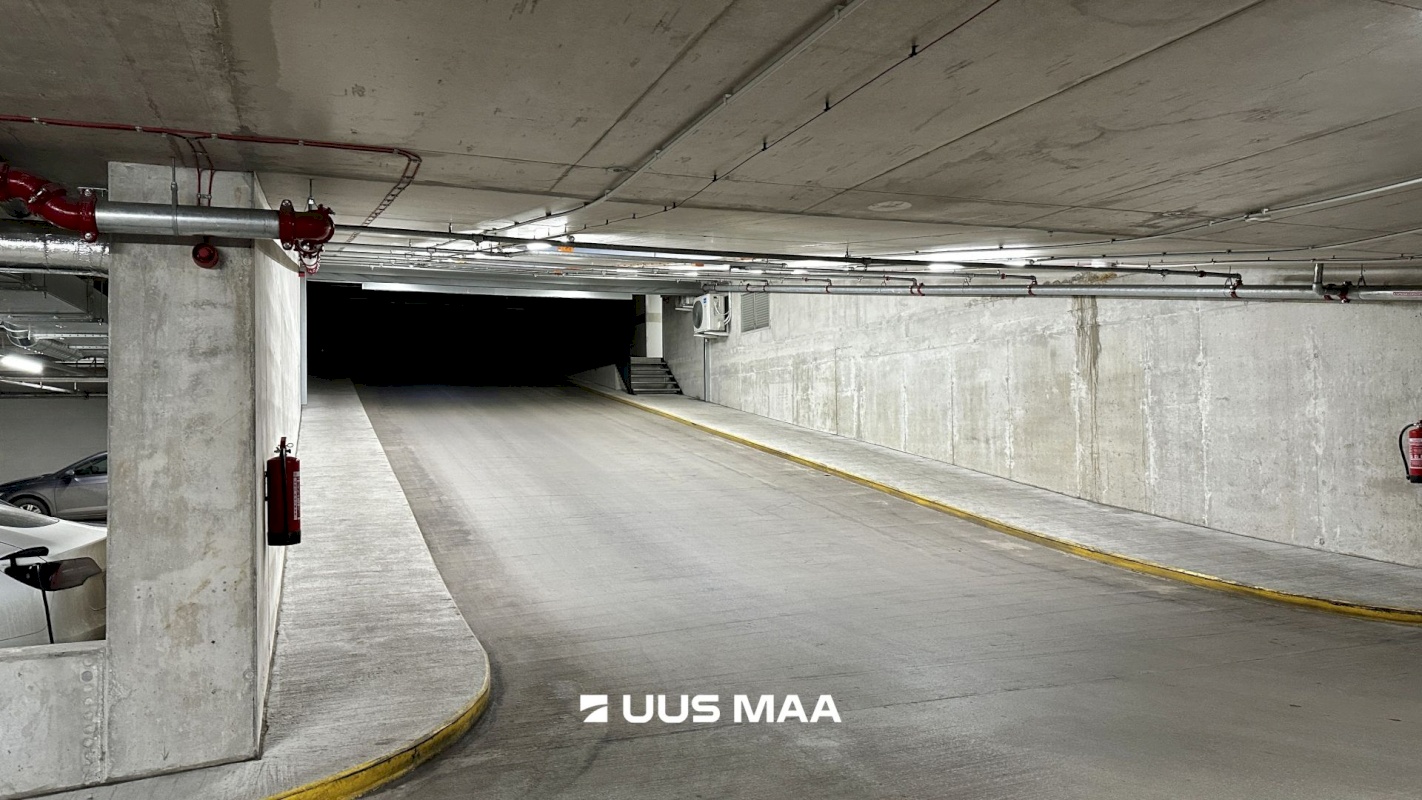 Tallinn, Kesklinna linnaosa, Tatari, Pärnu mnt 31