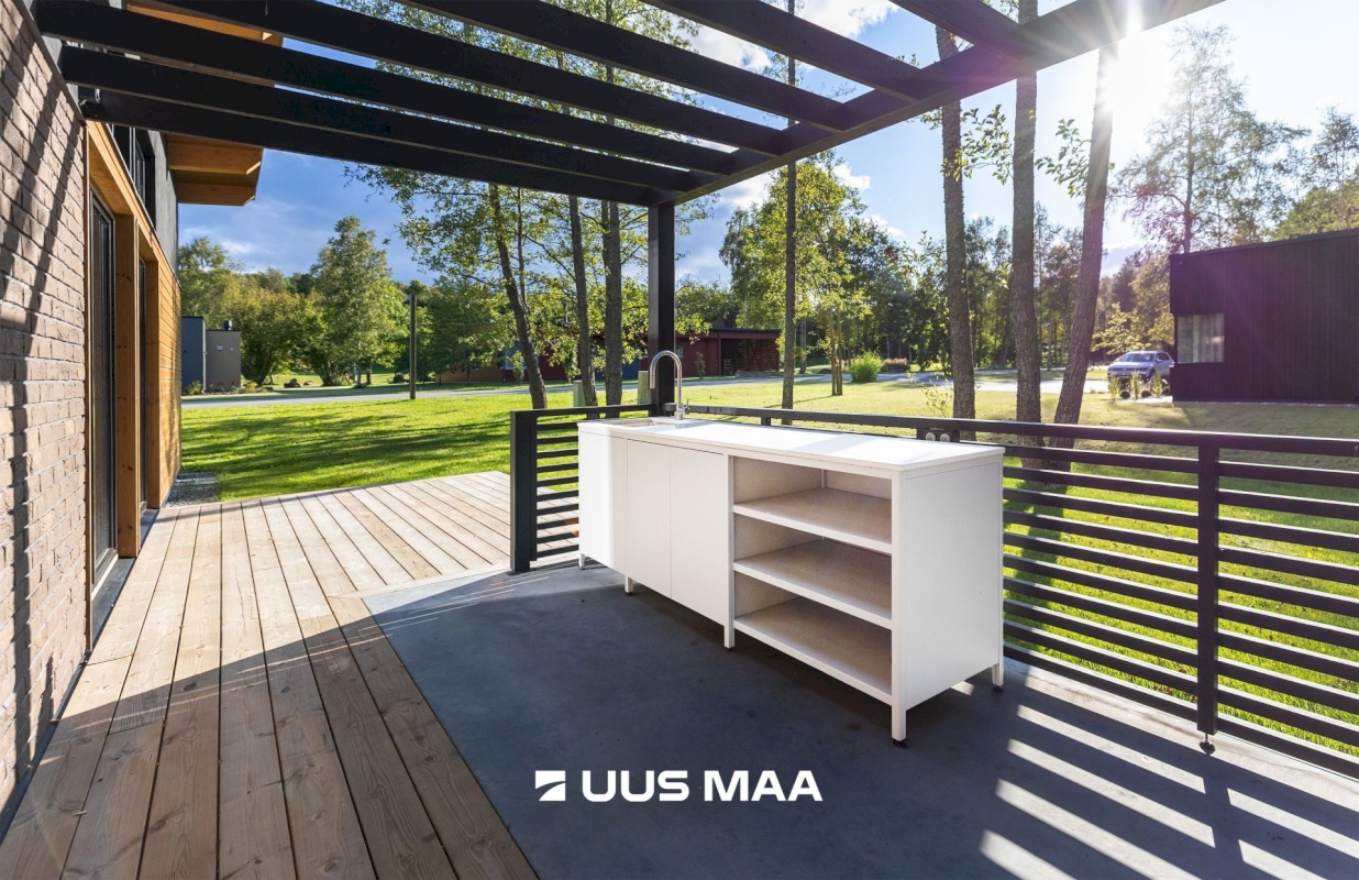 Jõelähtme vald, Manniva küla, Kivikirve tee 7