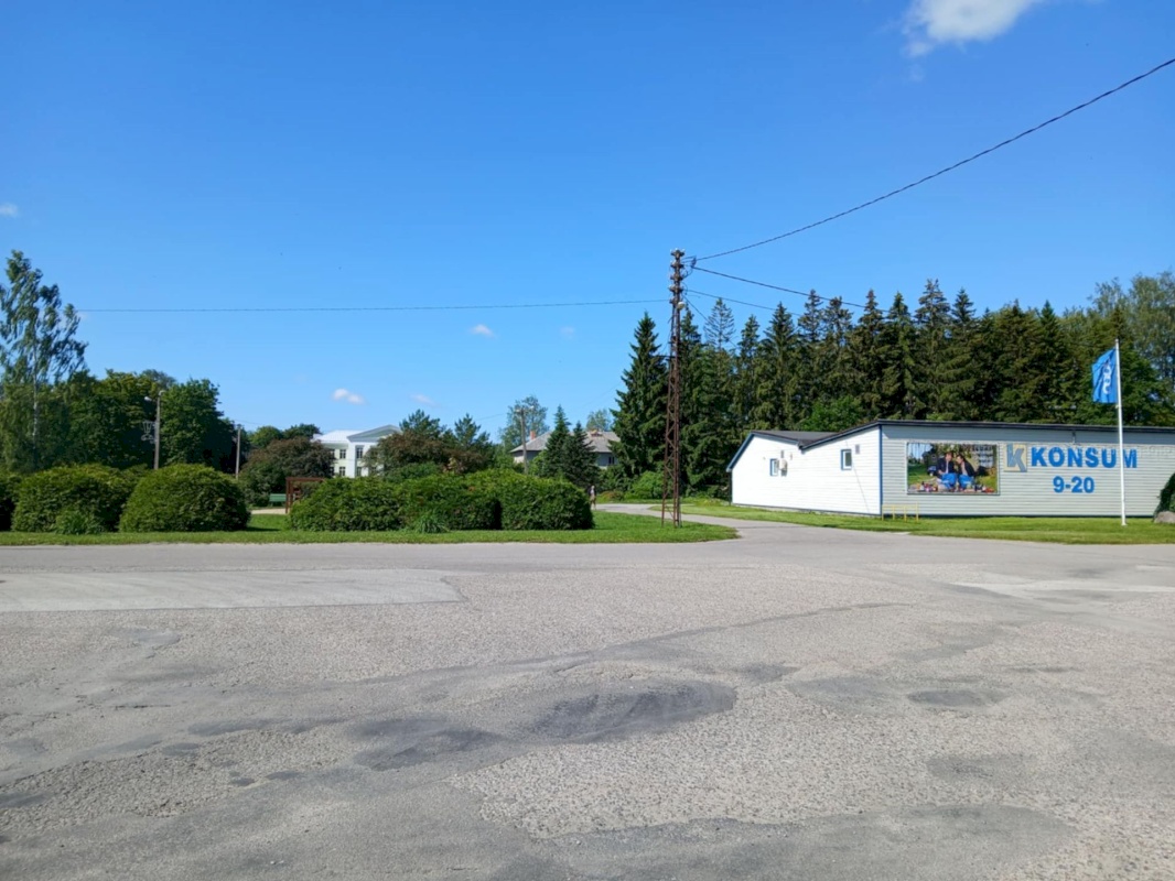 Põhja-Pärnumaa vald, Tootsi alev, Kooli 1