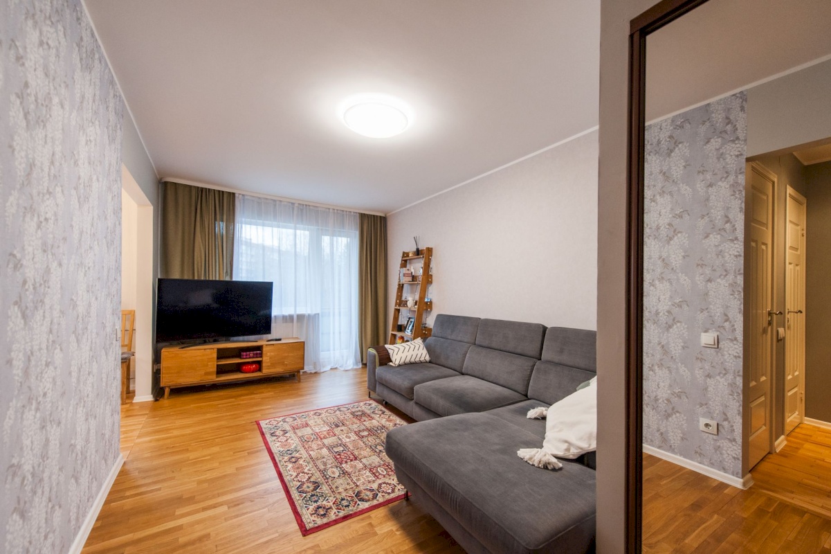 Tallinn, Mustamäe linnaosa, Kuklase tn 12