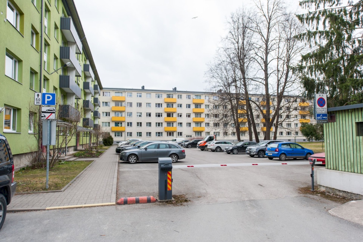 Tallinn, Mustamäe linnaosa, Kuklase tn 12