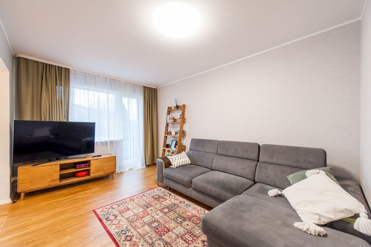 Tallinn, Mustamäe linnaosa, Kuklase tn 12