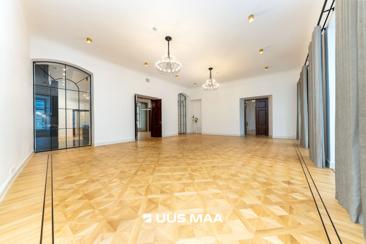 Tallinn, Kesklinna linnaosa, Vanalinna, Lai tn 13