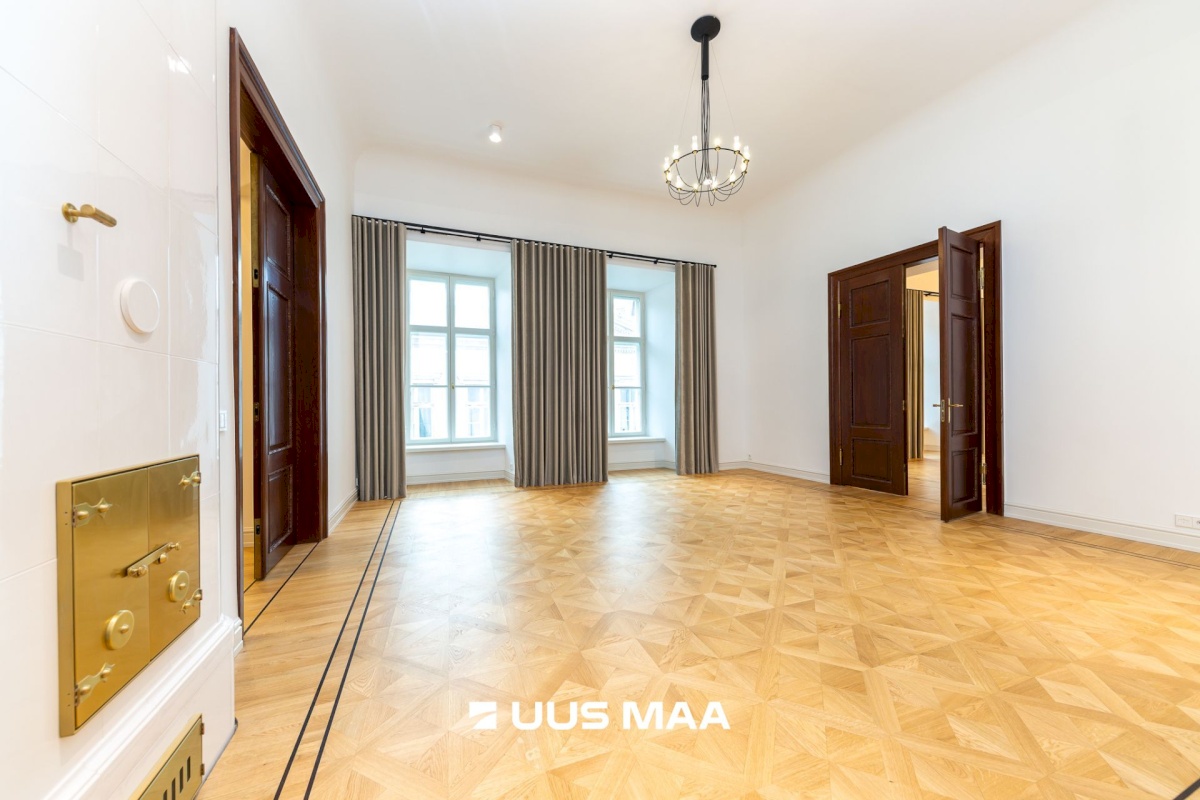 Tallinn, Kesklinna linnaosa, Vanalinna, Lai tn 13