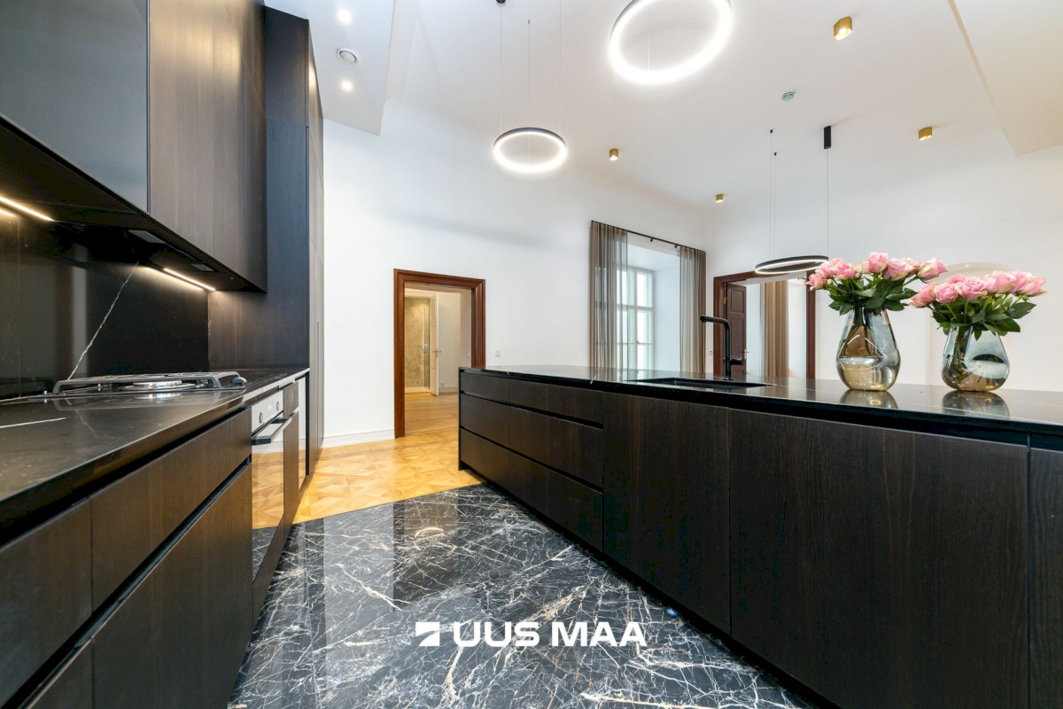 Tallinn, Kesklinna linnaosa, Vanalinna, Lai tn 13