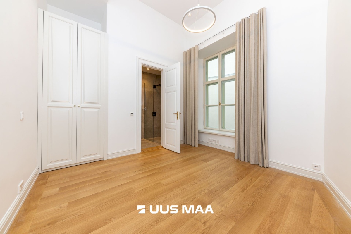 Tallinn, Kesklinna linnaosa, Vanalinna, Lai tn 13