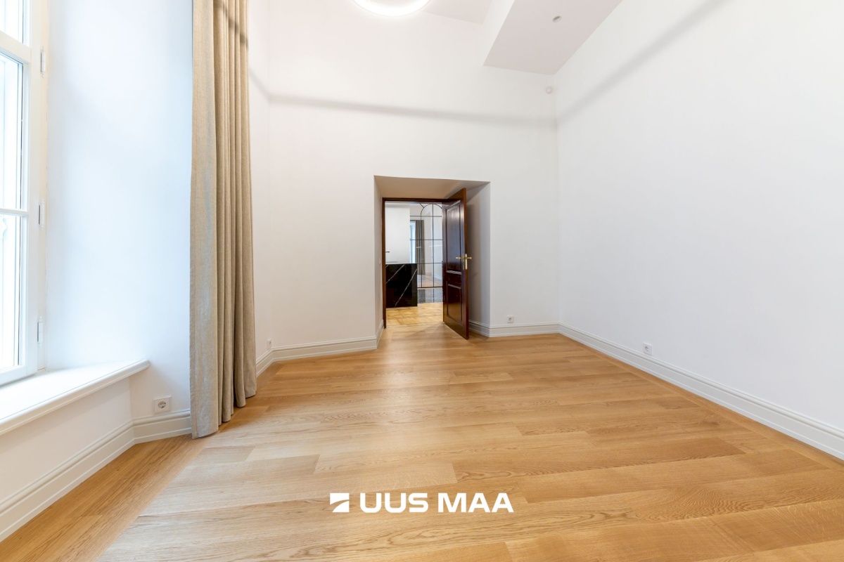 Tallinn, Kesklinna linnaosa, Vanalinna, Lai tn 13