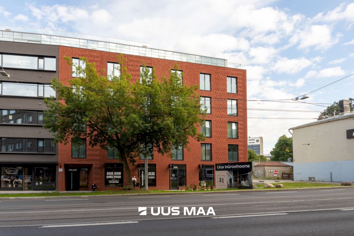 Tallinn, Kesklinna linnaosa, Pärnu mnt 33