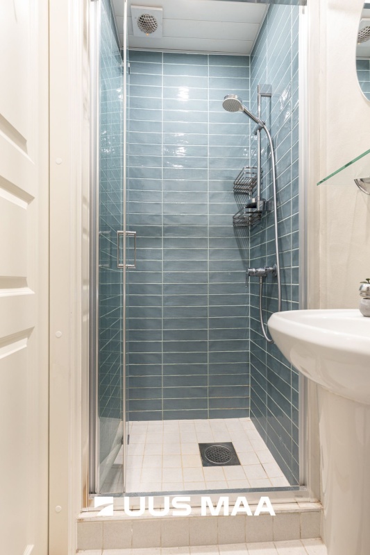 Tallinn, Kristiine linnaosa, Kibuvitsa 8