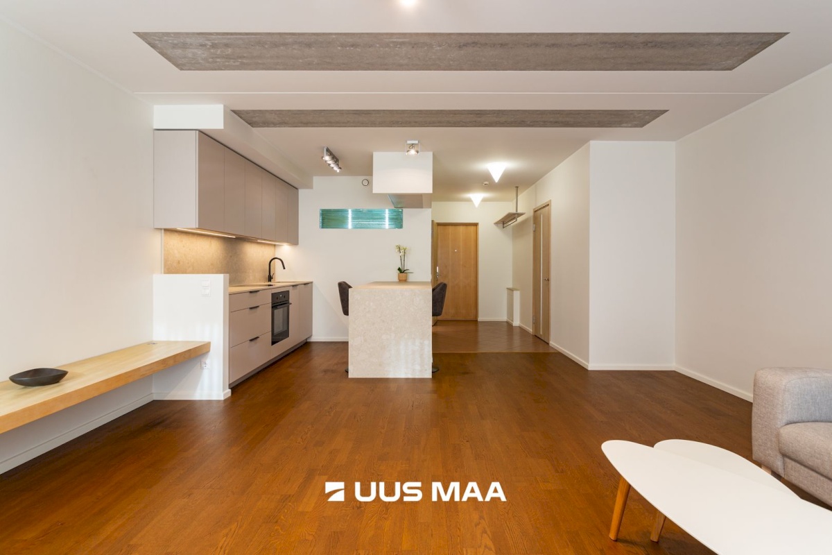 Tallinn, Kesklinna linnaosa, Kadriorg, Liivaoja 4b