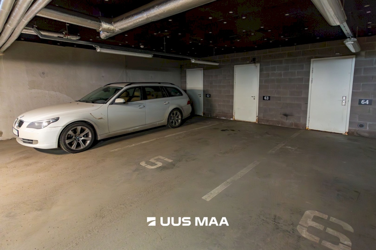 Tallinn, Kesklinna linnaosa, Kadriorg, Liivaoja 4b