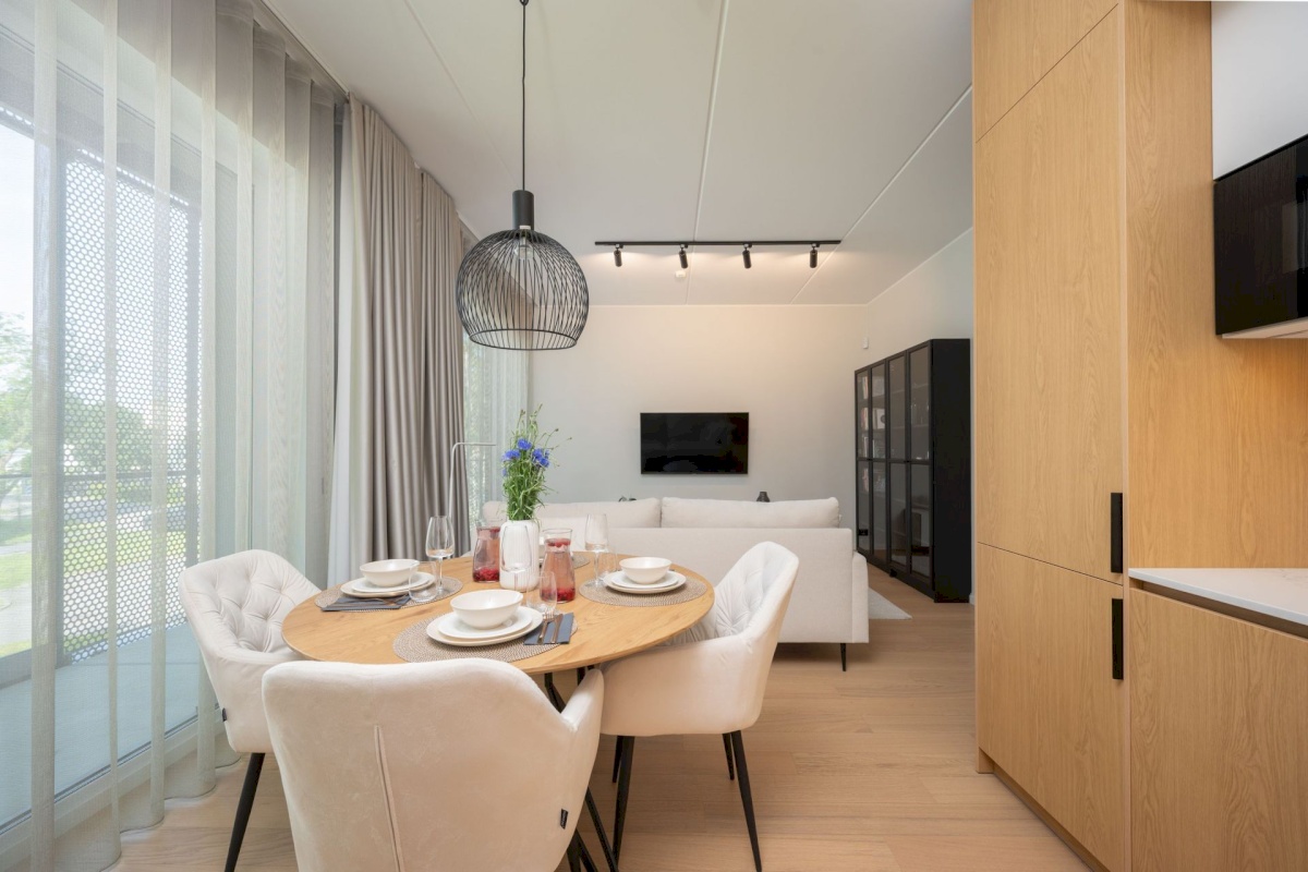 Tallinn, Lasnamäe linnaosa, Ülemiste, Tuletorni 14