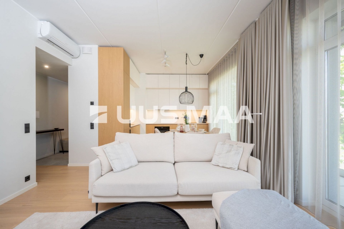 Tallinn, Lasnamäe linnaosa, Ülemiste, Tuletorni 14