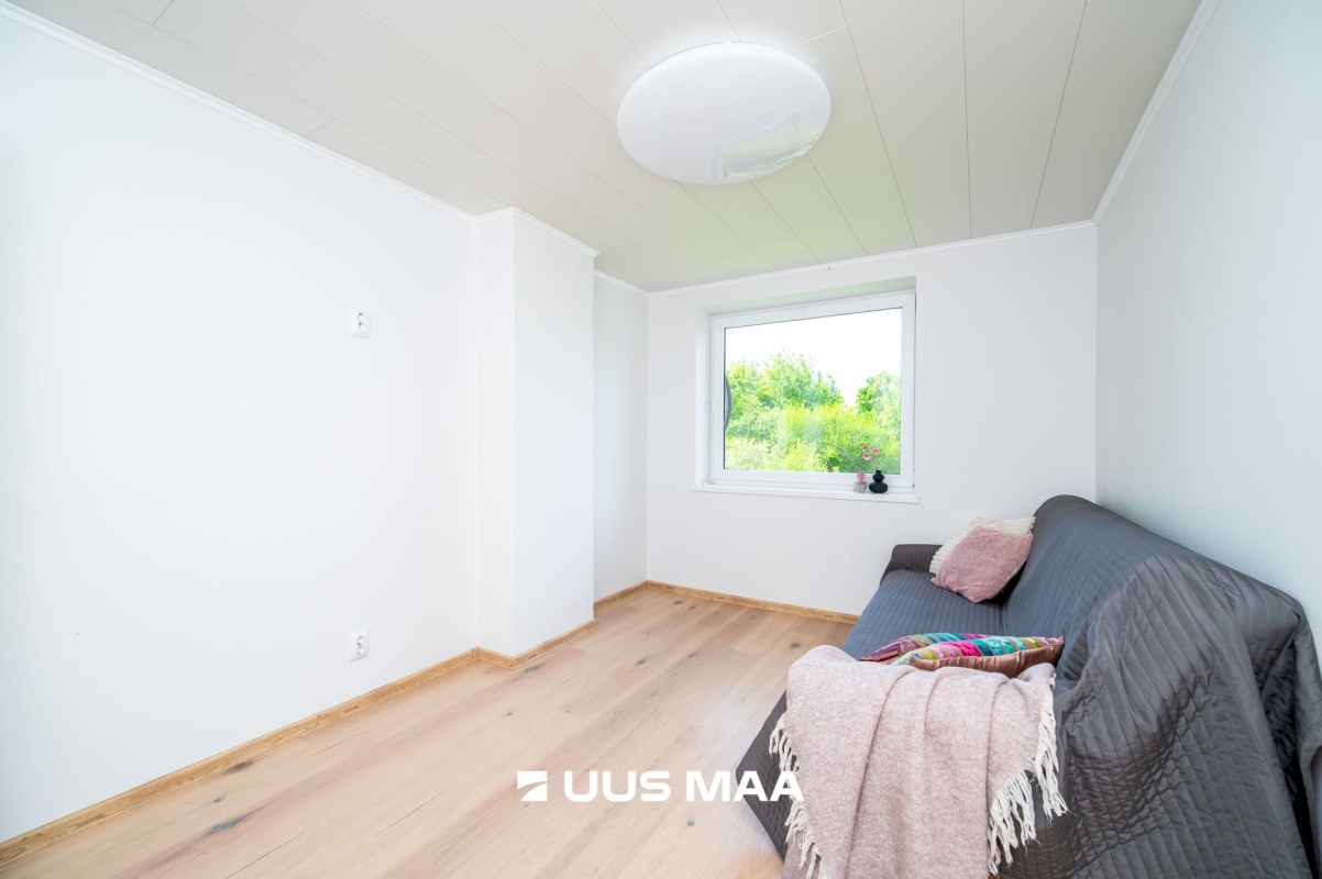 Lääne-Harju vald, Karjaküla alevik, Orava 1