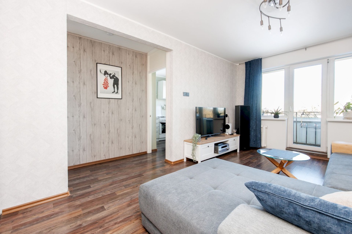 Tallinn, Mustamäe linnaosa, Kadaka, Kadaka tee 171