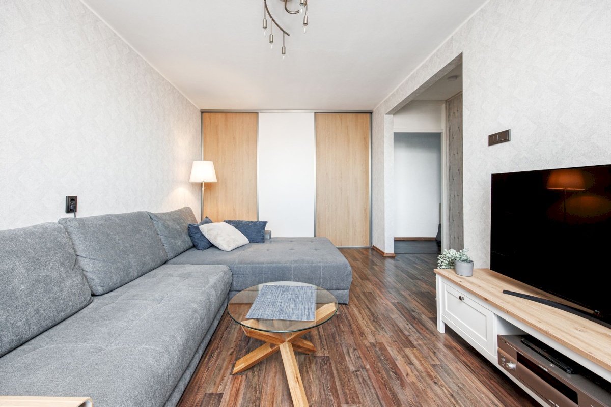 Tallinn, Mustamäe linnaosa, Kadaka, Kadaka tee 171