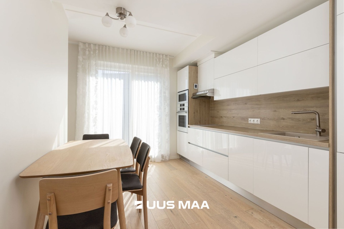 Tallinn, Kesklinna linnaosa, Kadriorg, Joa 9/1