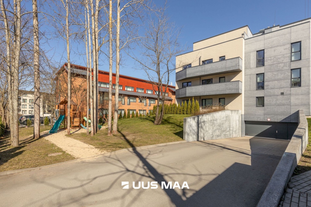 Tallinn, Kesklinna linnaosa, Kadriorg, Joa 9/1