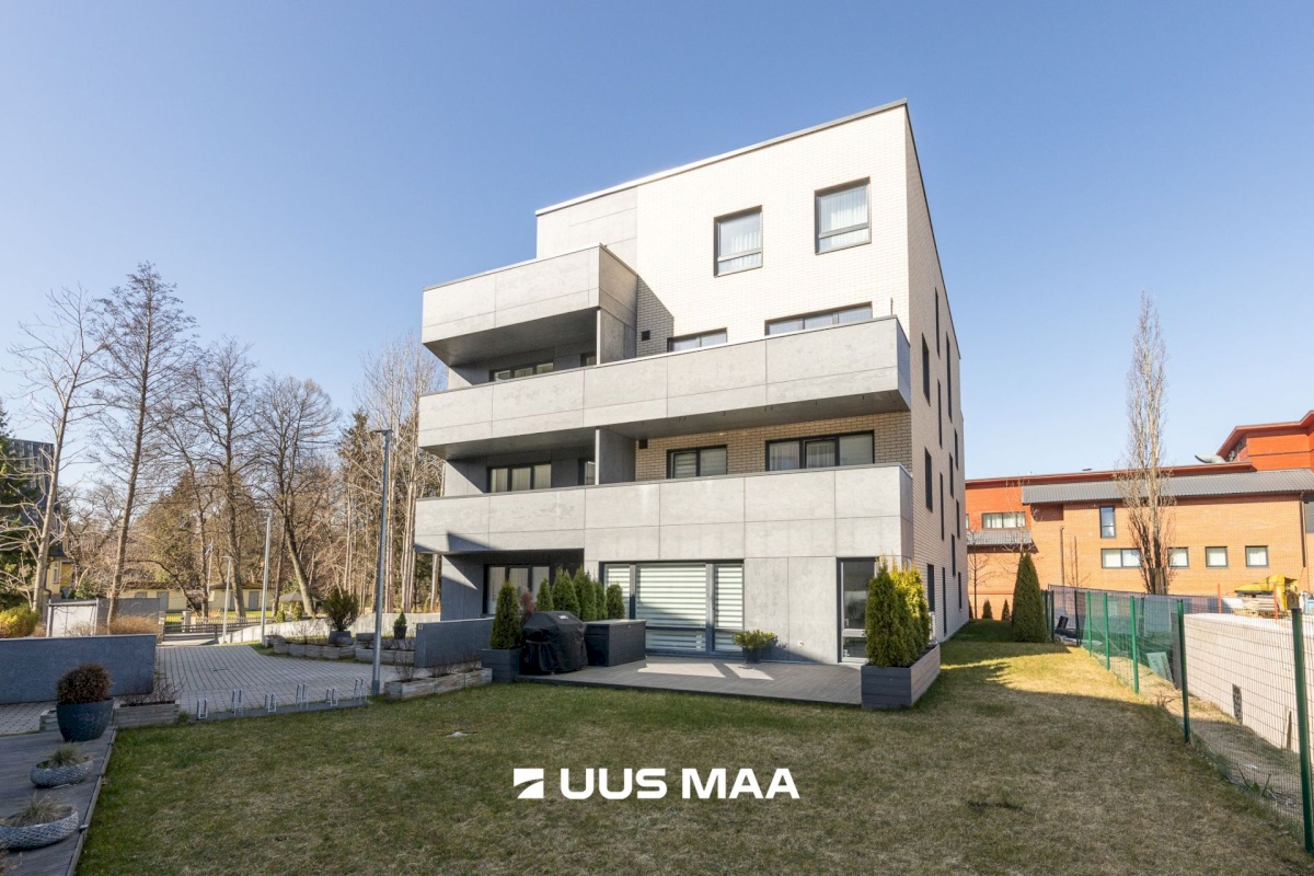 Tallinn, Kesklinna linnaosa, Kadriorg, Joa 9/1