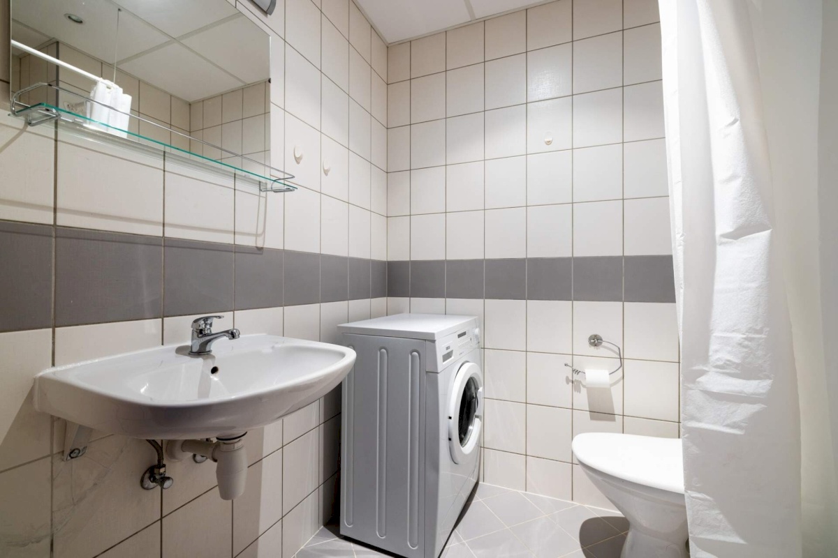 Tallinn, Kesklinna linnaosa, Jõe tn 5