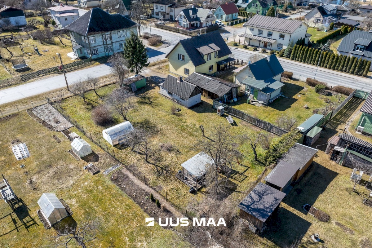 Viljandi linn, Kesklinn, Leola tn 38